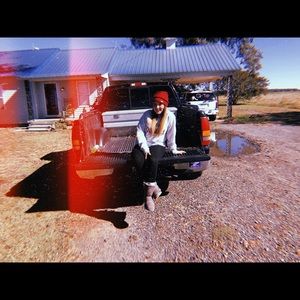 Meet your Posher, Shianne